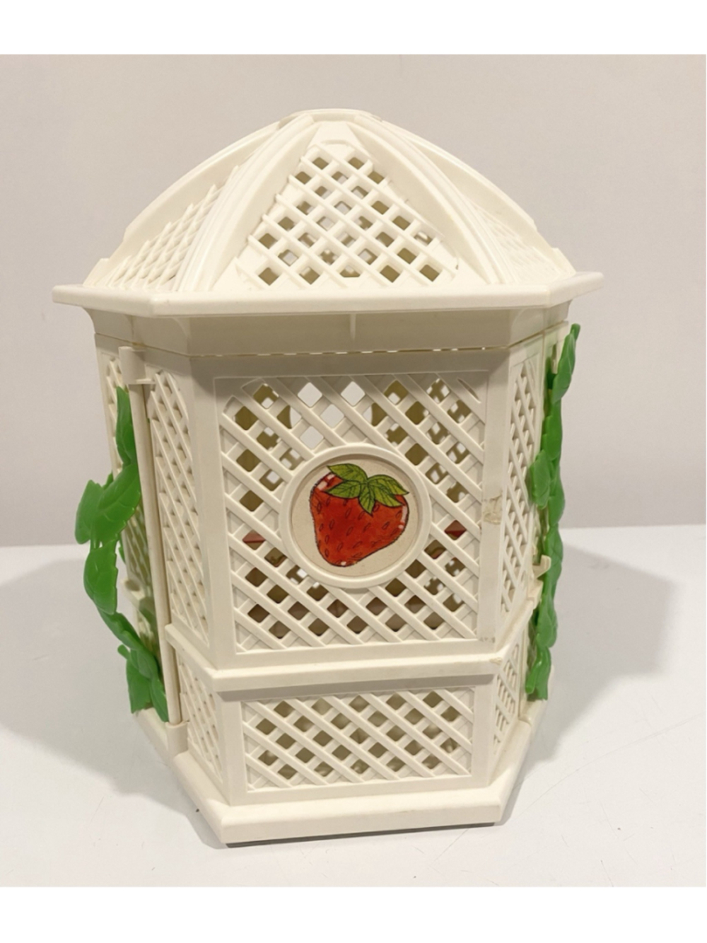 Vintage 1981 Strawberry Shortcake Garden House Gazebo Kenner Replacement Parts